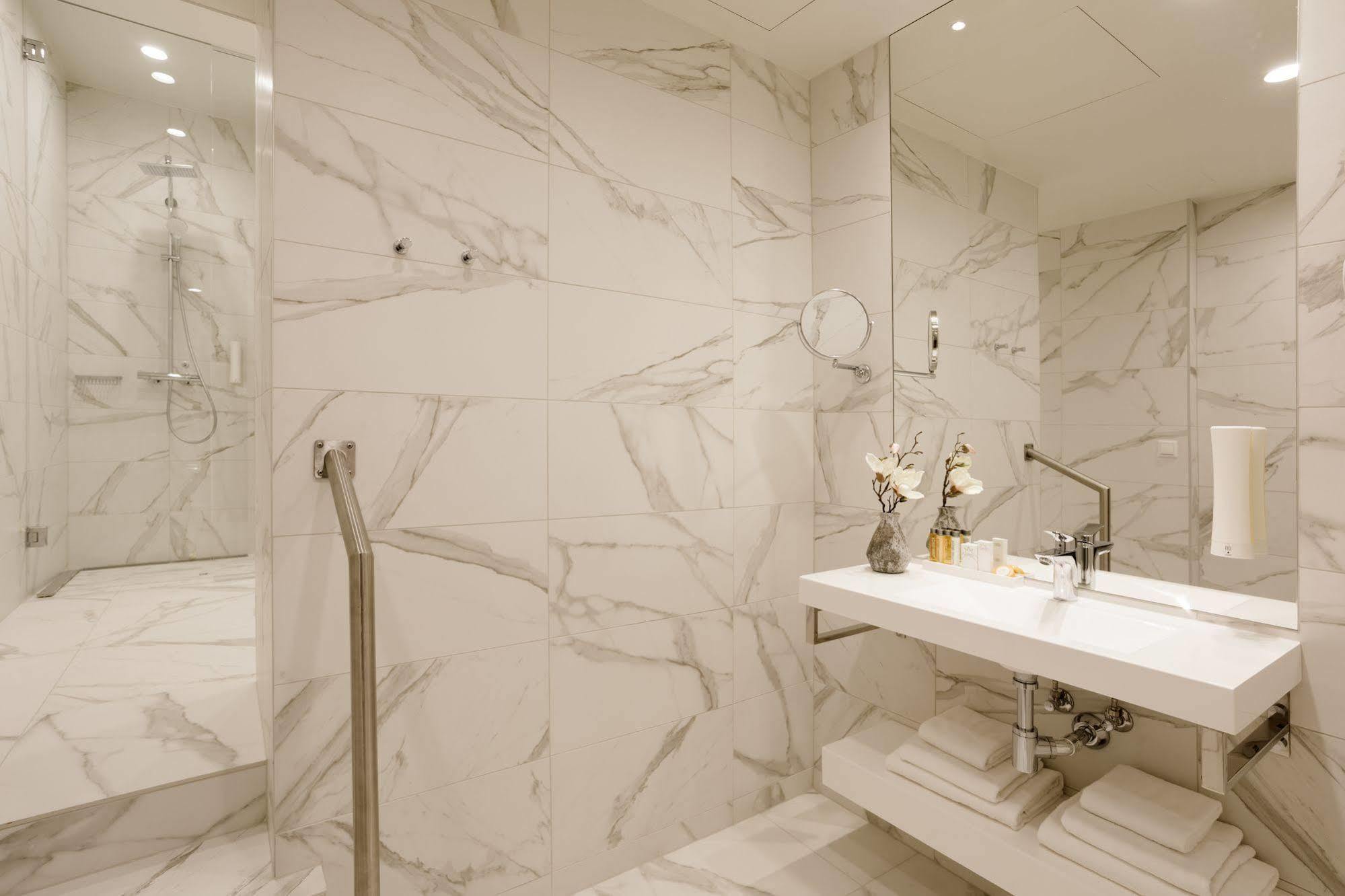 Hotelli Centennial Nexus Tallinna
